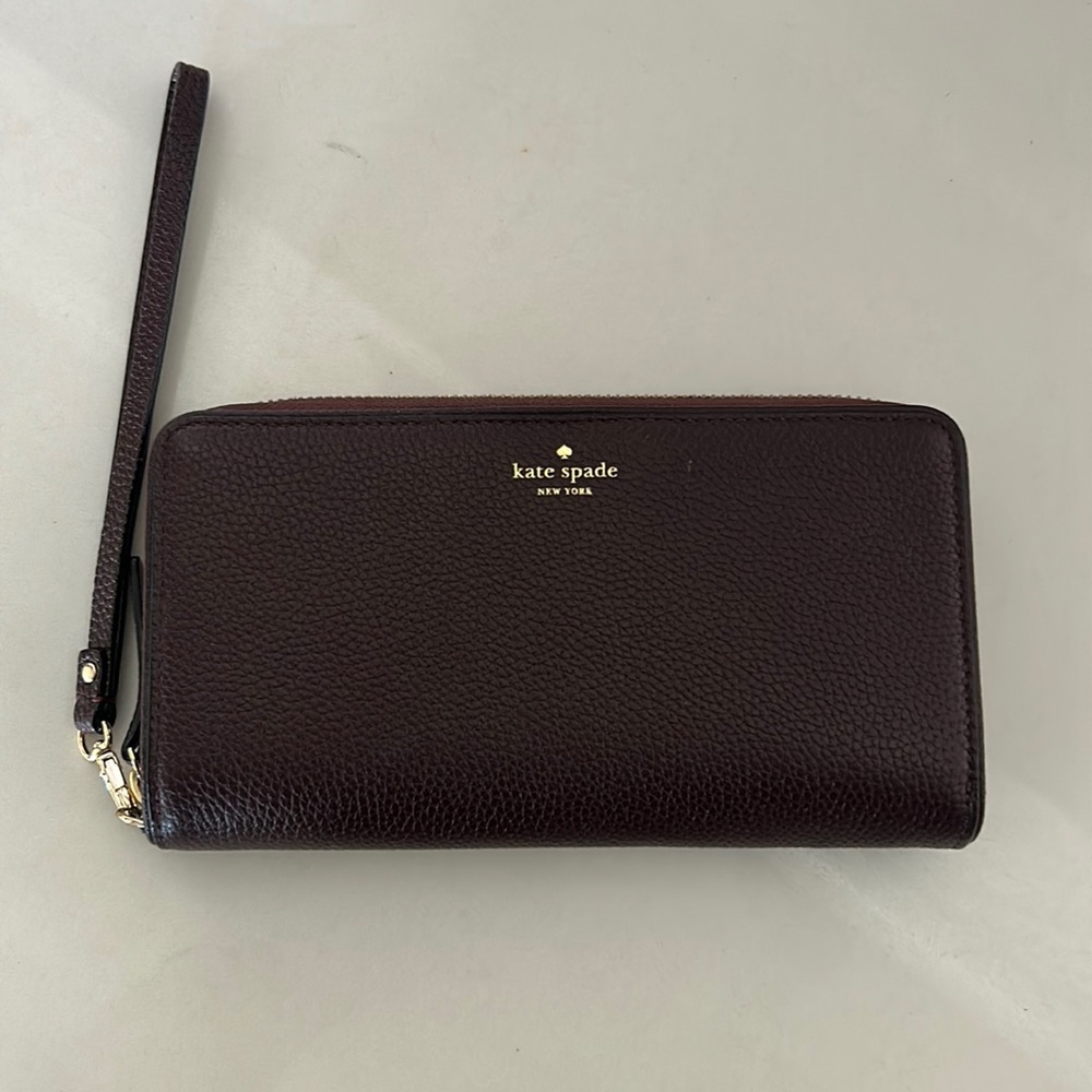 kate spade New York Pebbled Leather Zip Wallet Wristlet - Dark Brown